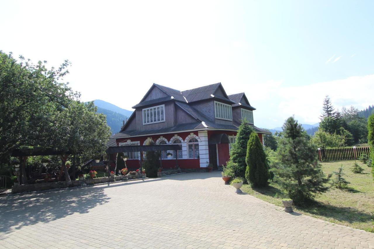 Котедж "Явірник" Tatariw Exterior foto
