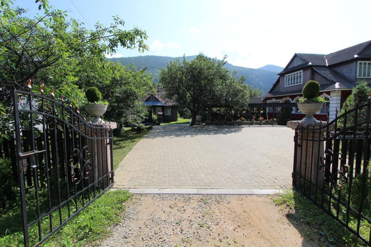 Котедж "Явірник" Tatariw Exterior foto