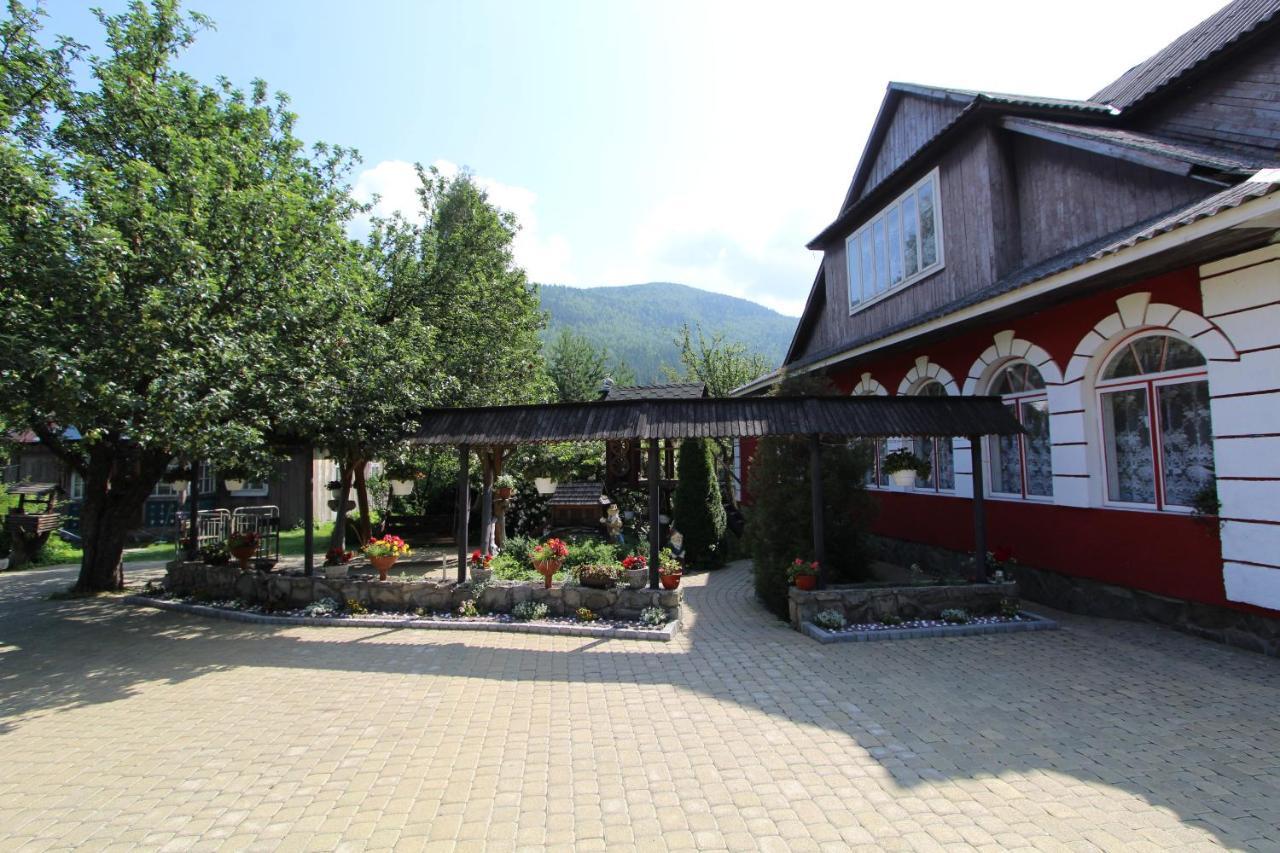 Котедж "Явірник" Tatariw Exterior foto